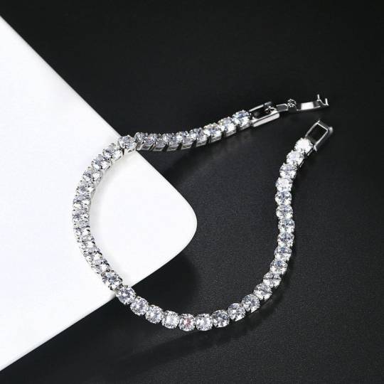 🎁Sparkling Moissanite Bracelet❤️